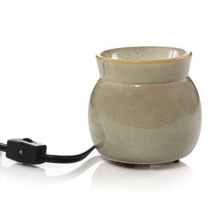 Yankee Candle Electric Melt Wax Warmer Tarts Cream Belmont Reactive Glaze